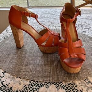 Yardley Michael Kors Orange Platform Sandals